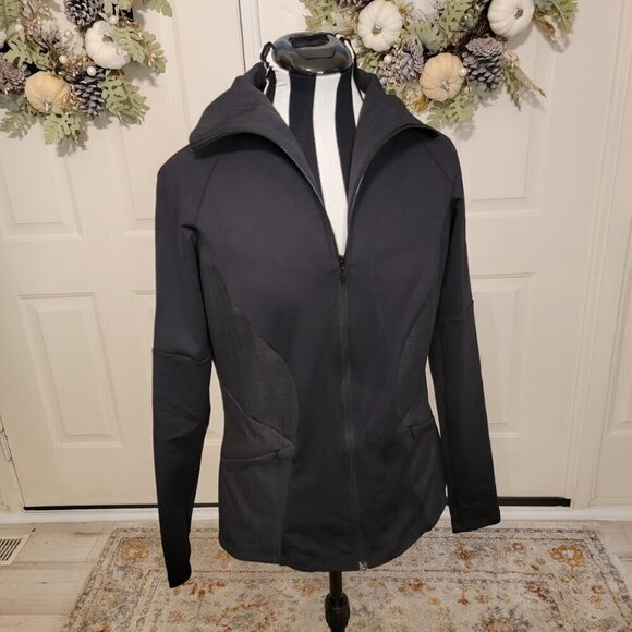 Turn It On Fitness Zip Jacket - Size L - Excellent Condition - Picture 3 of 9
